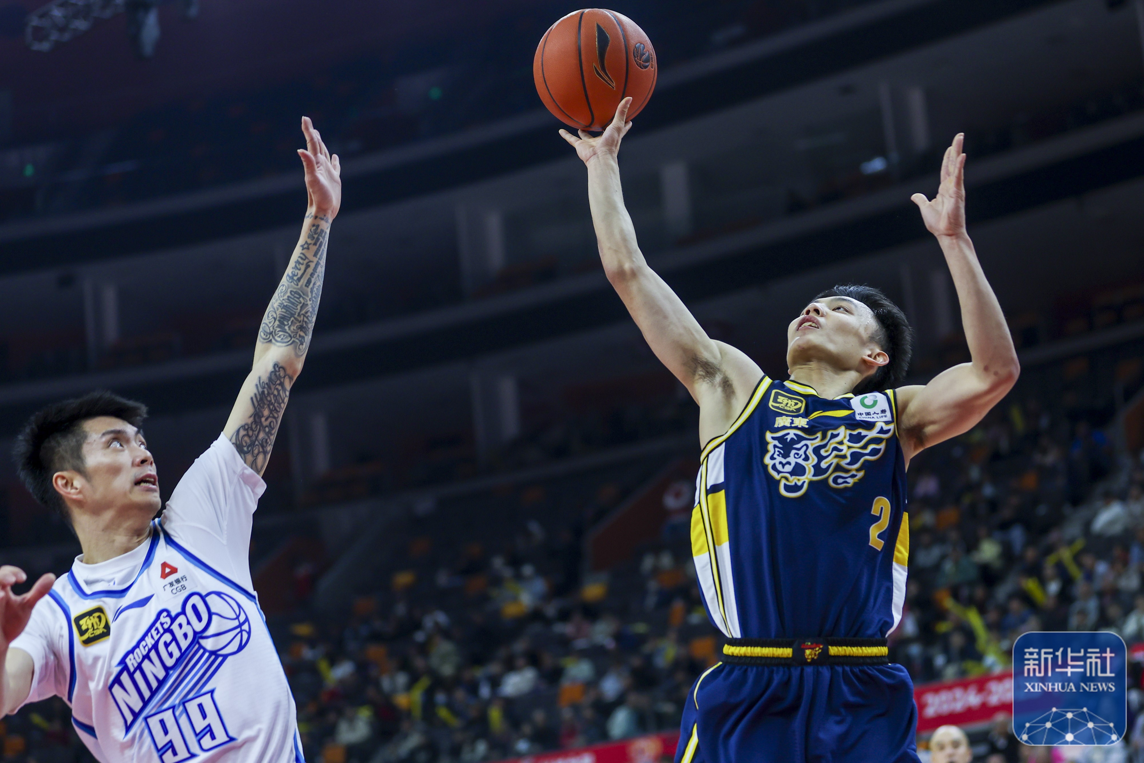 多伦多猛龙训练开放日；今晨复出首秀引欢呼；NBA季后赛在即；临场指挥获称赞的简单介绍九游登录入口